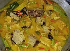Foto resep Mangut ikan pari tahu pong