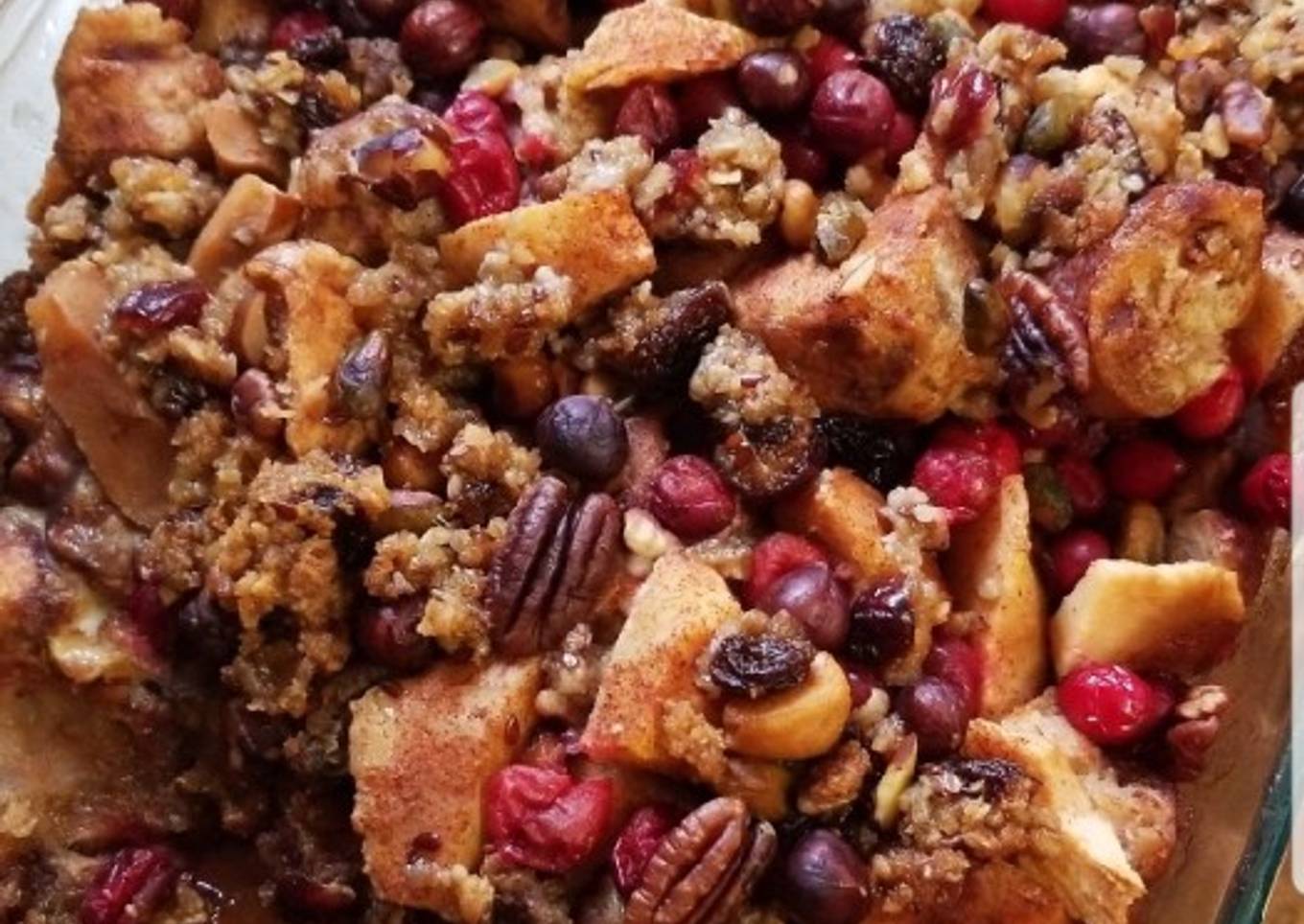 Cinnamon Apple, Cranberry, Granola, & Mixed Nut Breakfast Bake