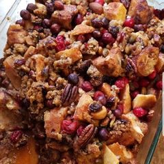 A picture of Cinnamon Apple, Cranberry, Granola, & Mixed Nut Breakfast Bake.