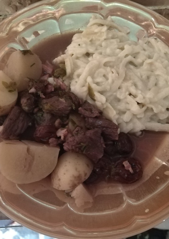 Una foto de Cuete con tocino