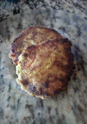 A picture of Fried Avocado Patties.