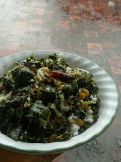 முருங்கைக் கீரைப்பொரியல் (Murunkai keerai poriyal recipe in tamil) செய்முறை முக்கிய புகைப்படம்