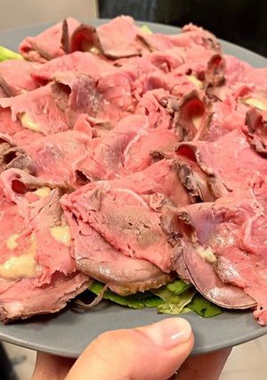 Foto di Vitello tonnato alla vecchia maniera