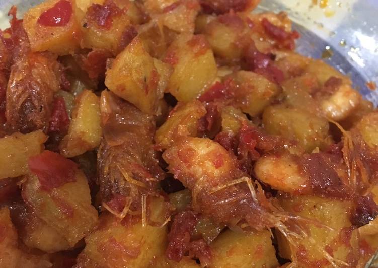 Resep Udang Balado Kentang yang Enak Banget