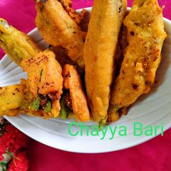 A picture of Stuffed Green Chilli Pakodas.