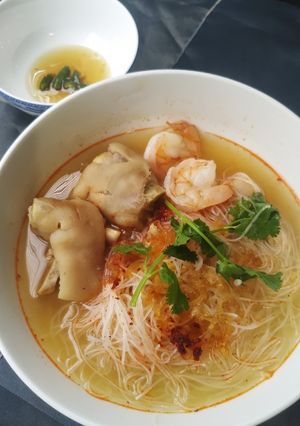 Hình của món Bún gạo giò heo.