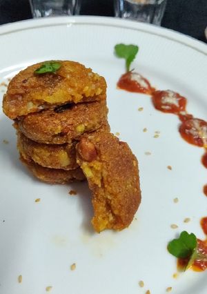 फलाहारी. टिक्की कबाब (falahari tikki kabab recipe in Hindi) रेसिपी मुख्य फोटो