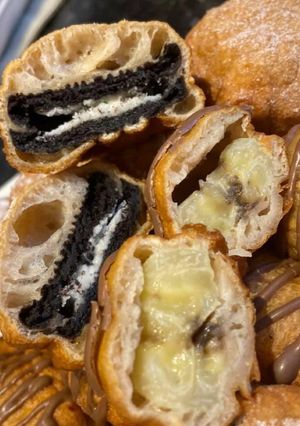 O poză a rețetei Gogoși cu oreo, banane și ciocolată😋👌.