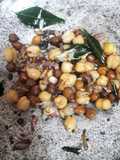 முளைகட்டிய சுண்டல்
