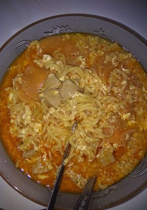 Foto resep Seblak Mie sedaap ayam bawang kuah