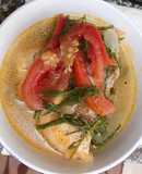 Canh cá điêu hồng cà chua thì là