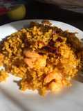 Arroz con camarones y calamares