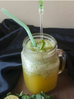 A picture of Limonana (Middle Eastern Frozen Mint Lemonade).
