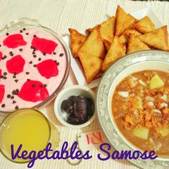 A picture of Vegetables Samosa😃😃.