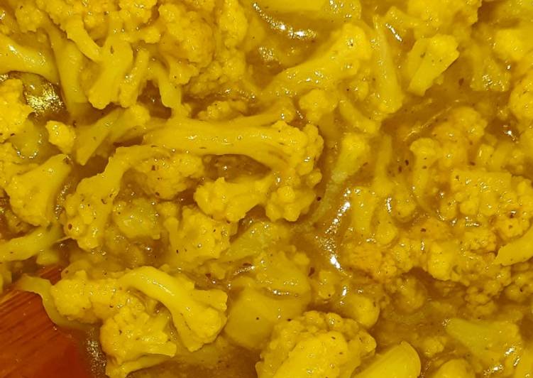 Steps to Cook Tasty Lazy Cauliflower Curry