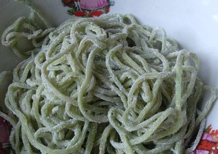 Mie telur homemade