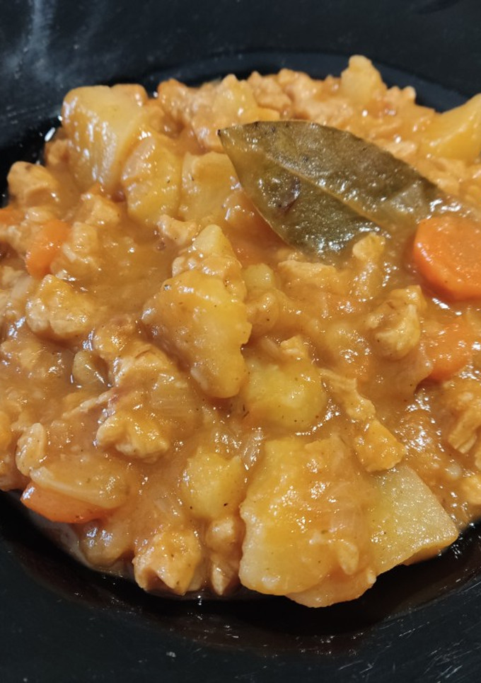 Una foto de Guiso de soja texturizada con mango y curry
