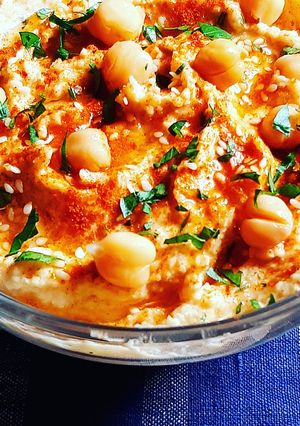 O poză a rețetei Hummus cu tahini.
