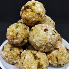 A picture of Farali pattice.