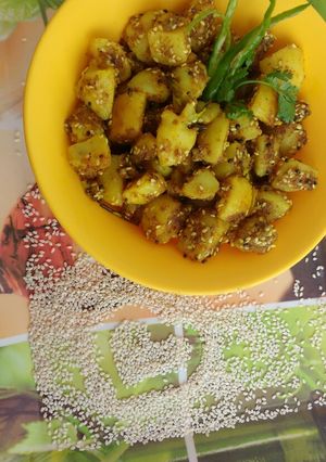 A picture of Sesame potato fry.