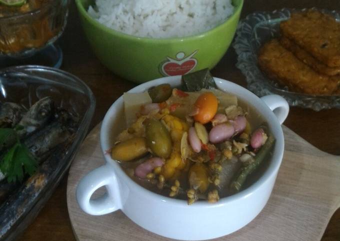 Sayur asem