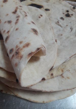 صورة لوصفة اللفة الشامية (رغيف خبز)