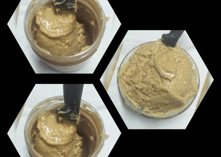 Homemade peanut butter.(without sugar)