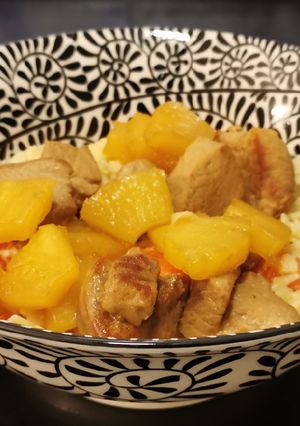 Une photo de Sauté de porc laqué à l'ananas