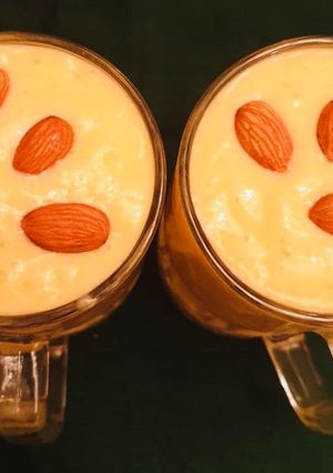A picture of Mango shake.