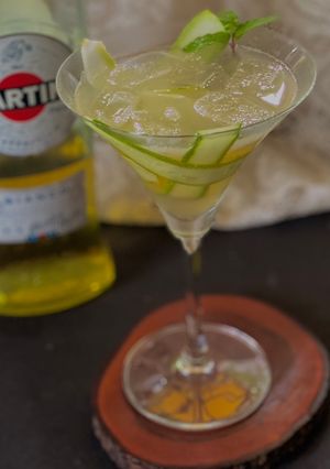 A picture of Martini & Cucumber syrup Cocktail.