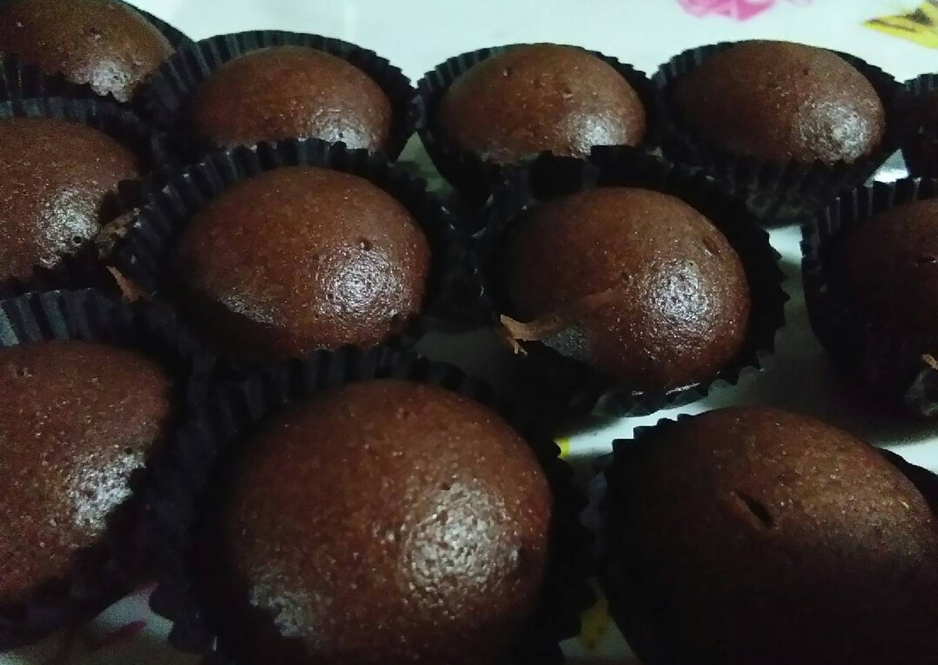 Light chocolate mini muffins