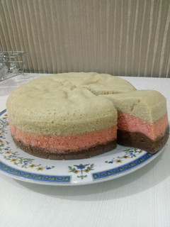 Foto resep Bolu kukus 3 rasa (coklat, strawberry & green tea)