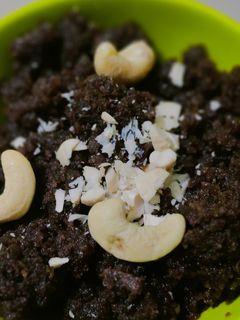 રાગી નો શીરો(Ragi Shira Recipe In Gujarati,) રેસીપી મુખ્ય ફોટો