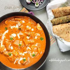 A picture of Paneer Makhani.