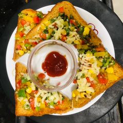 A picture of Cheese Chilli Toast.