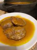 Carrillera de cerdo en salsa con toque de frambuesa
