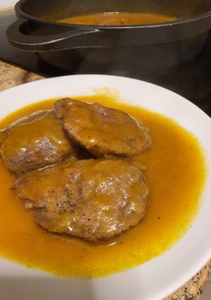 Una foto de Carrillera de cerdo en salsa con toque de frambuesa