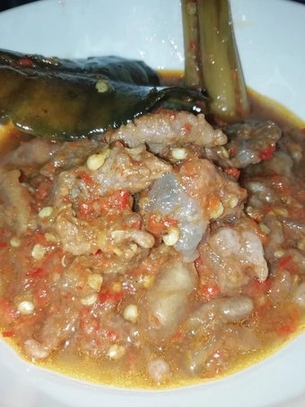 Cara Gampang Menyiapkan Resep 1. Oseng mercon daging kikil Anti Ribet, Mantap