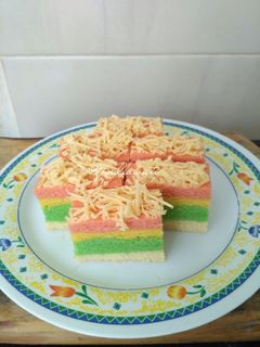 Foto resep #19 - Bolu Pelangi Kukus Simple (6 bahan) #prRamadhan_kukirainikukis