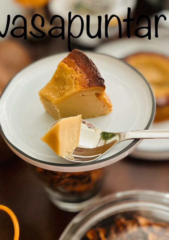 Una foto de Tarta de queso con crema lotus 🧀 🥮 🧺