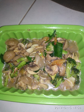 Cara Memasak Oseng jamur kancing sayur bakso Ekonomis Untuk Dijual