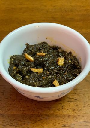 A picture of Gongura chutney (ambada chutney).