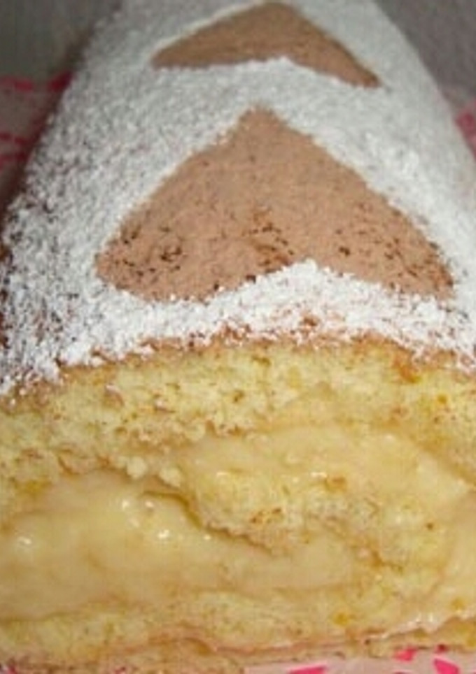 Una foto de Brazo de gitano con crema