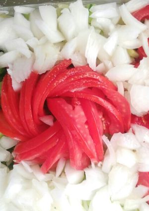 عکسی از دستور سالاد شیرازی