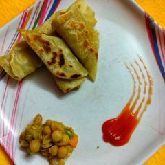 A picture of Kathi Roll.