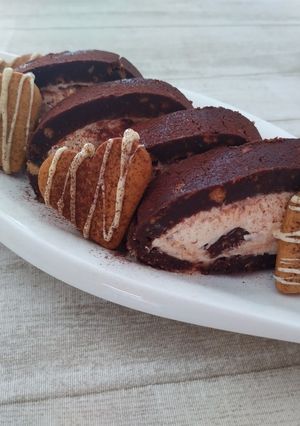Mézeskalács tekercs recept fotója