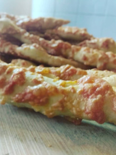 Φωτογραφία της συνταγής Κριτσίνια με τυρί 🧀