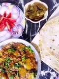 Qeema Aaloo (Dhaba Style) with Roti