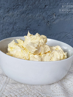 Una foto de Buttercream de merengue Suizo