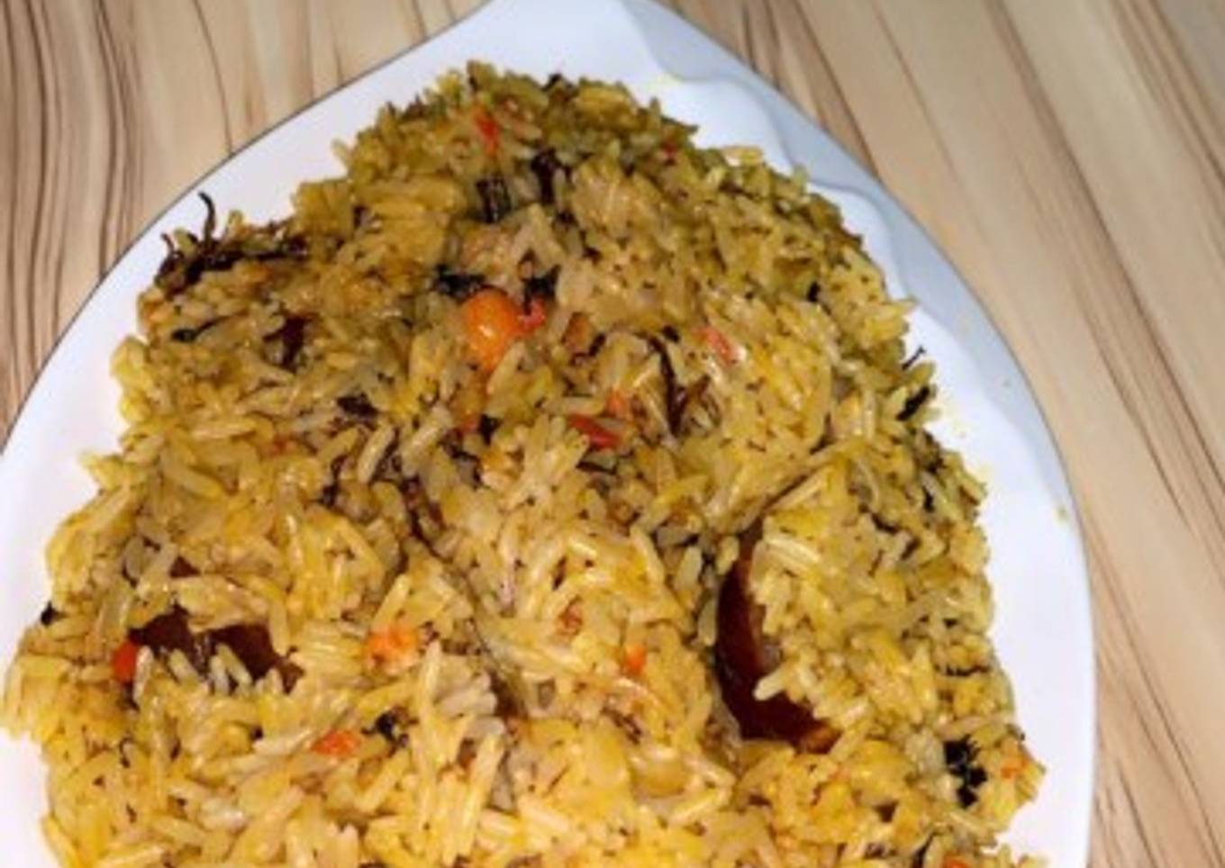 Jollouf rice with dry fish